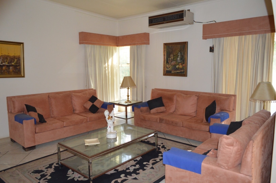 3 Bedroom Property for Sale in Wilkoppies North West